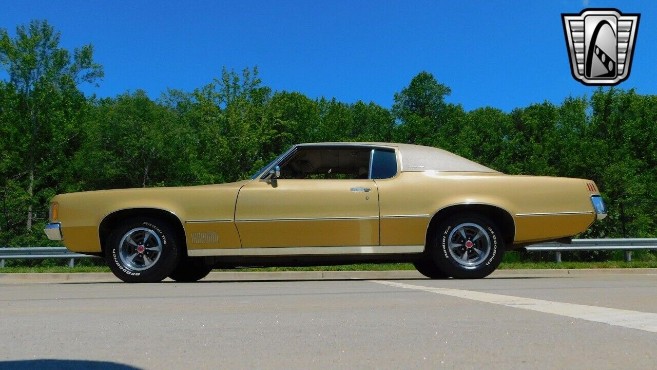 Pontiac-Grand-Prix-1970-Gold-Brown-118557-4