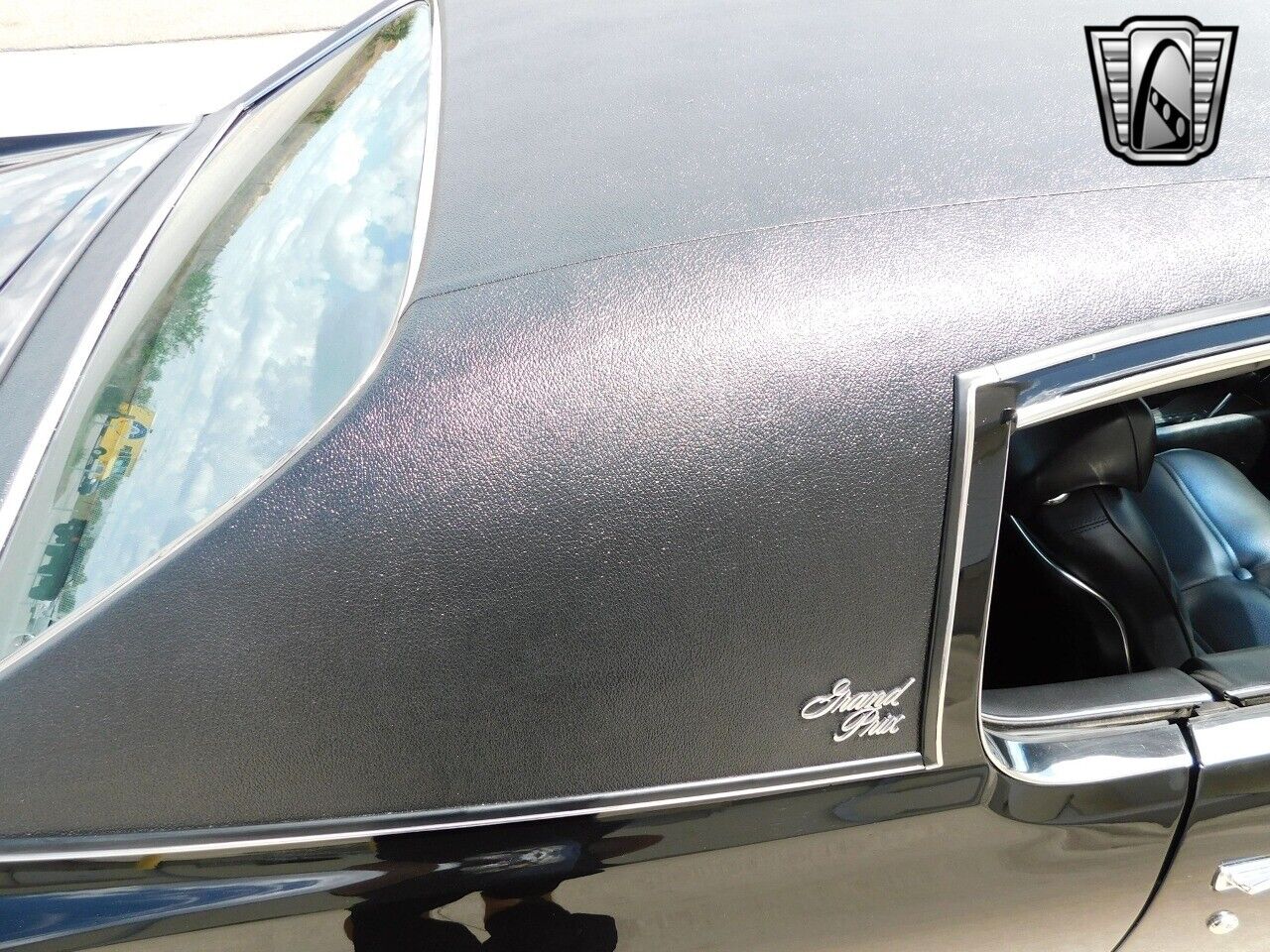 Pontiac-Grand-Prix-1971-Black-Black-13129-7