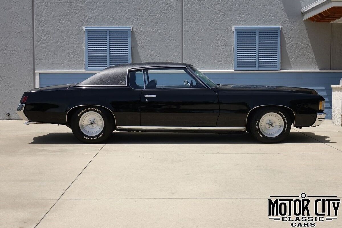 Pontiac-Grand-Prix-1972-Black-Black-97468-1