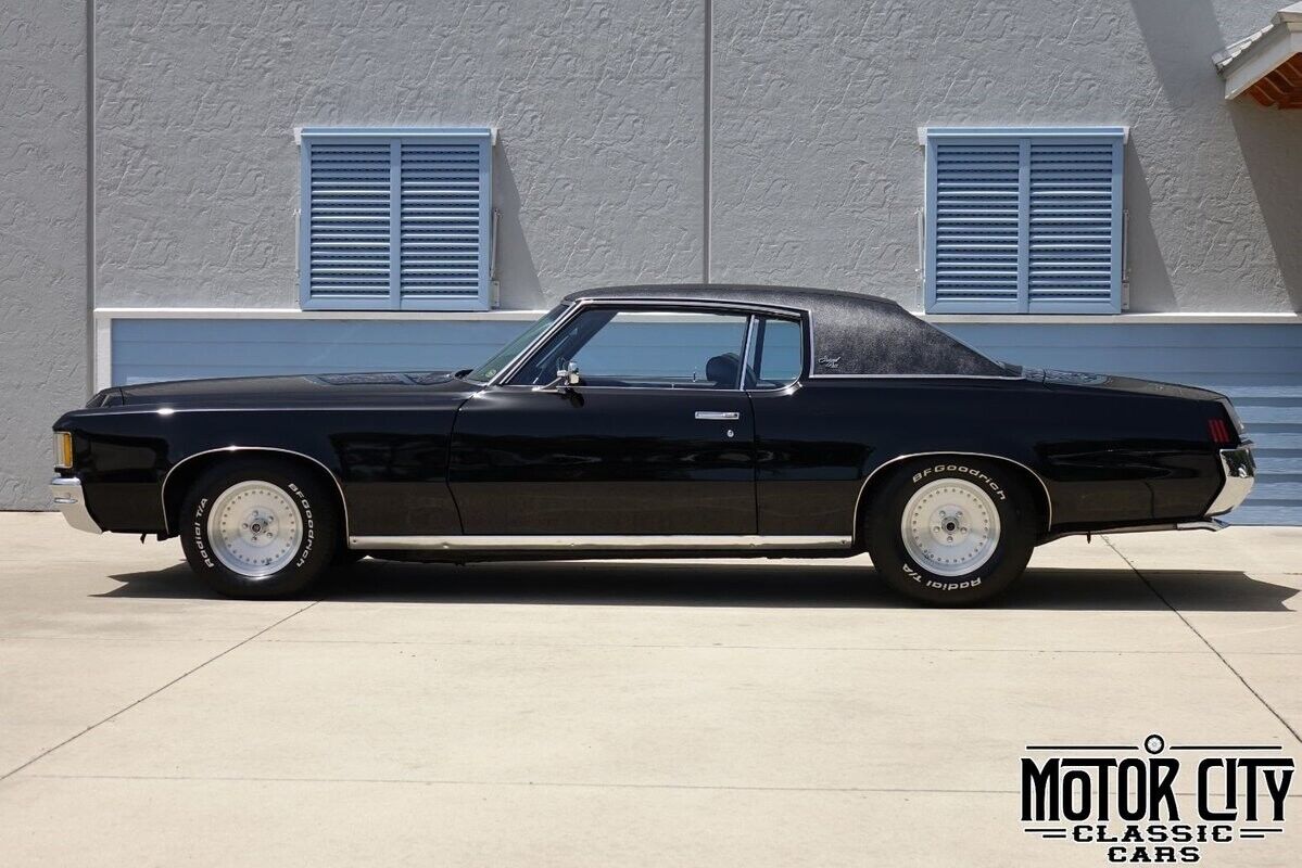 Pontiac-Grand-Prix-1972-Black-Black-97468-5