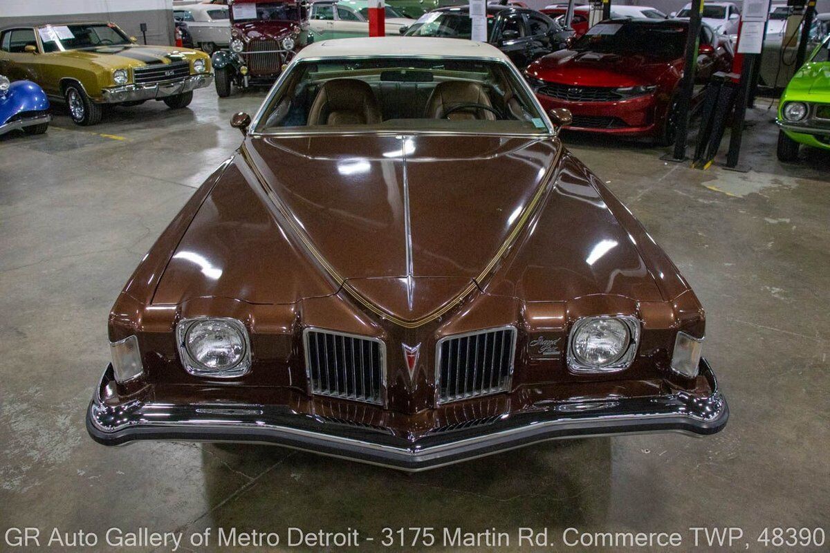 Pontiac-Grand-Prix-1973-Brown-Brown-888-10