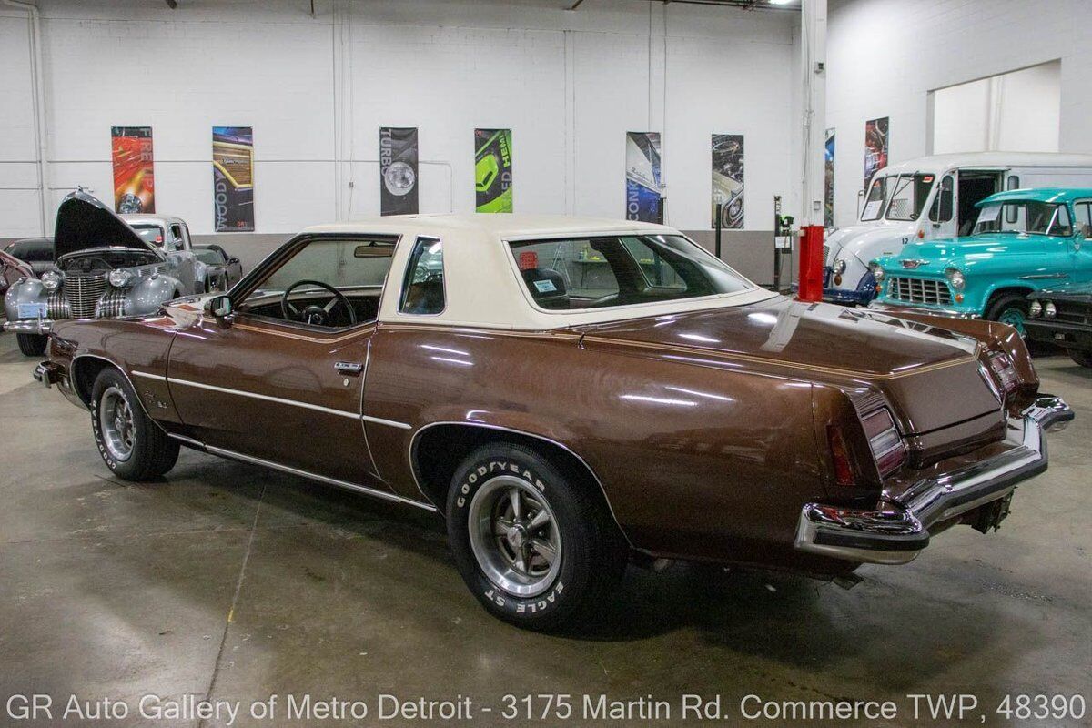 Pontiac-Grand-Prix-1973-Brown-Brown-888-3