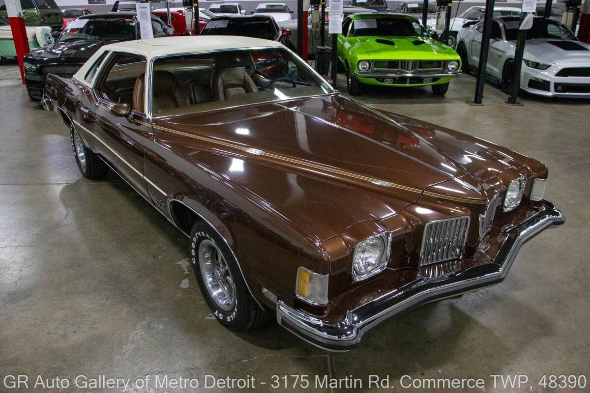 Pontiac-Grand-Prix-1973-Brown-Brown-888-8