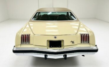 Pontiac-Grand-Prix-1975-Carmel-Beige-Saddle-108235-3