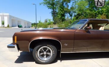 Pontiac-Grand-Prix-1977-Brown-Tan-36672-5