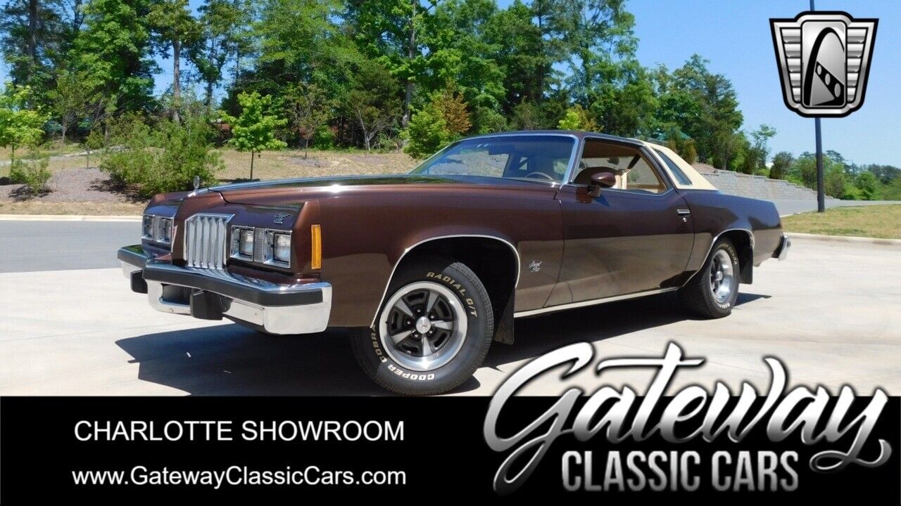 Pontiac Grand Prix  1977