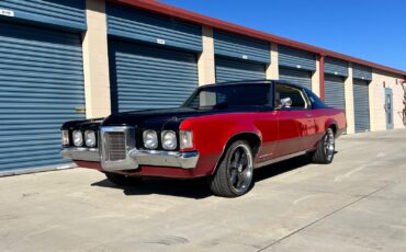 Pontiac-Grand-Prix-Coupe-1969-Parchment-107826-9