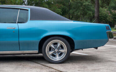 Pontiac-Grand-Prix-Coupe-1970-Blue-Black-61960-4