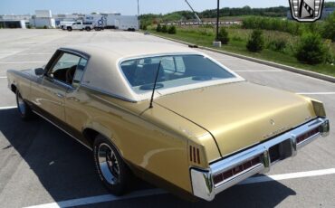 Pontiac-Grand-Prix-Coupe-1970-Gold-Tan-112393-4