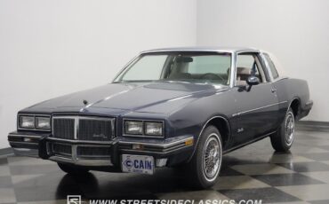 Pontiac-Grand-Prix-Coupe-1984-Blue-Gray-20218-5