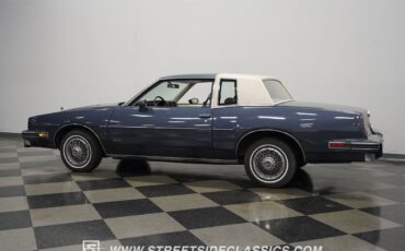 Pontiac-Grand-Prix-Coupe-1984-Blue-Gray-20218-9