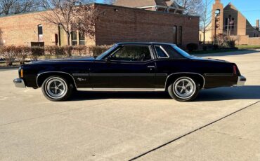 Pontiac-Grand-Prix-SJ-Coupe-1977-Black-Black-123919-11