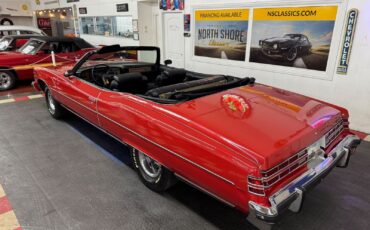 Pontiac-Grand-Ville-Cabriolet-1975-Red-Black-139660-1