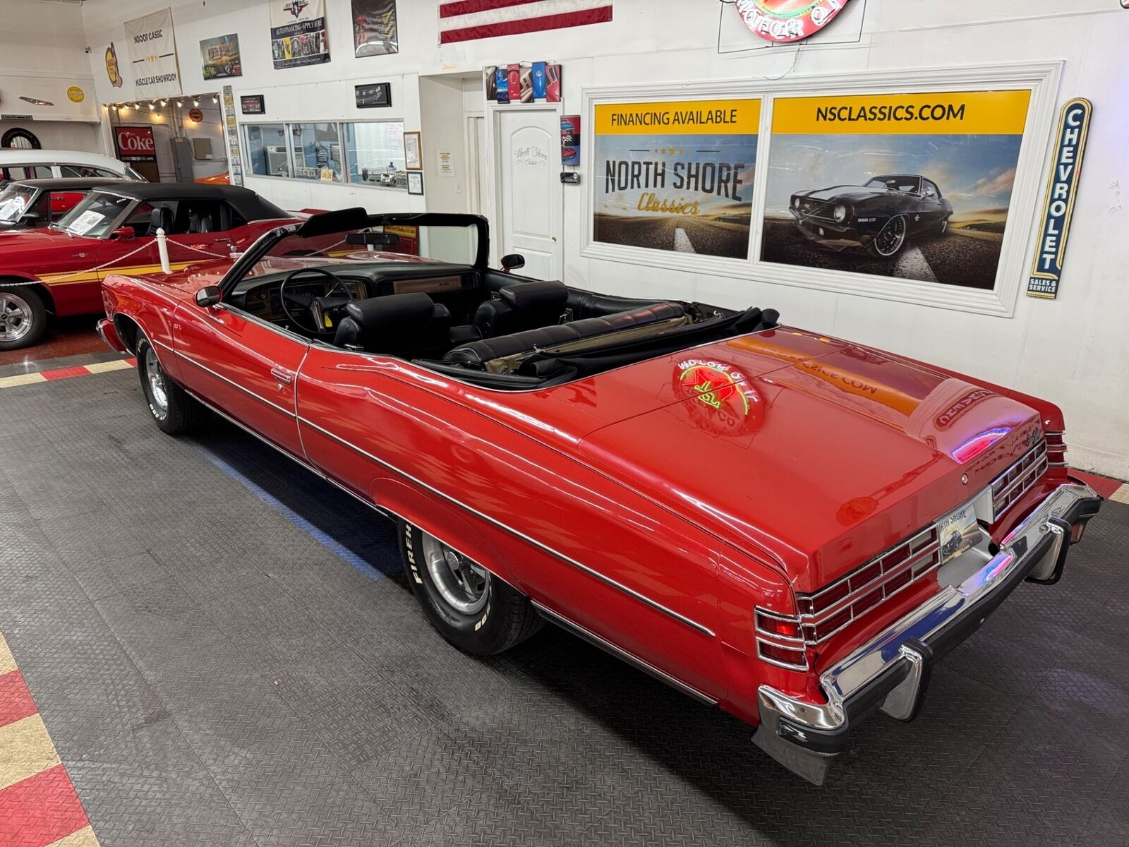 Pontiac-Grand-Ville-Cabriolet-1975-Red-Black-139660-1