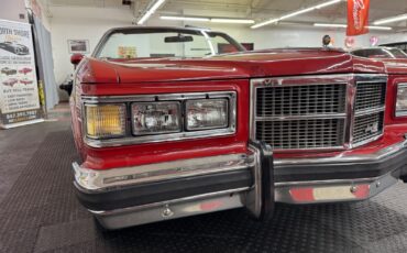 Pontiac-Grand-Ville-Cabriolet-1975-Red-Black-139660-11