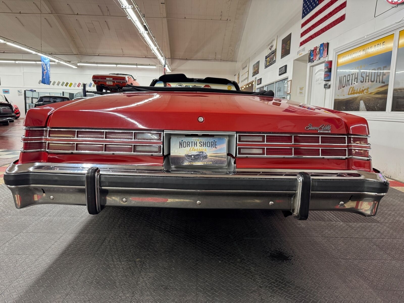 Pontiac-Grand-Ville-Cabriolet-1975-Red-Black-139660-18