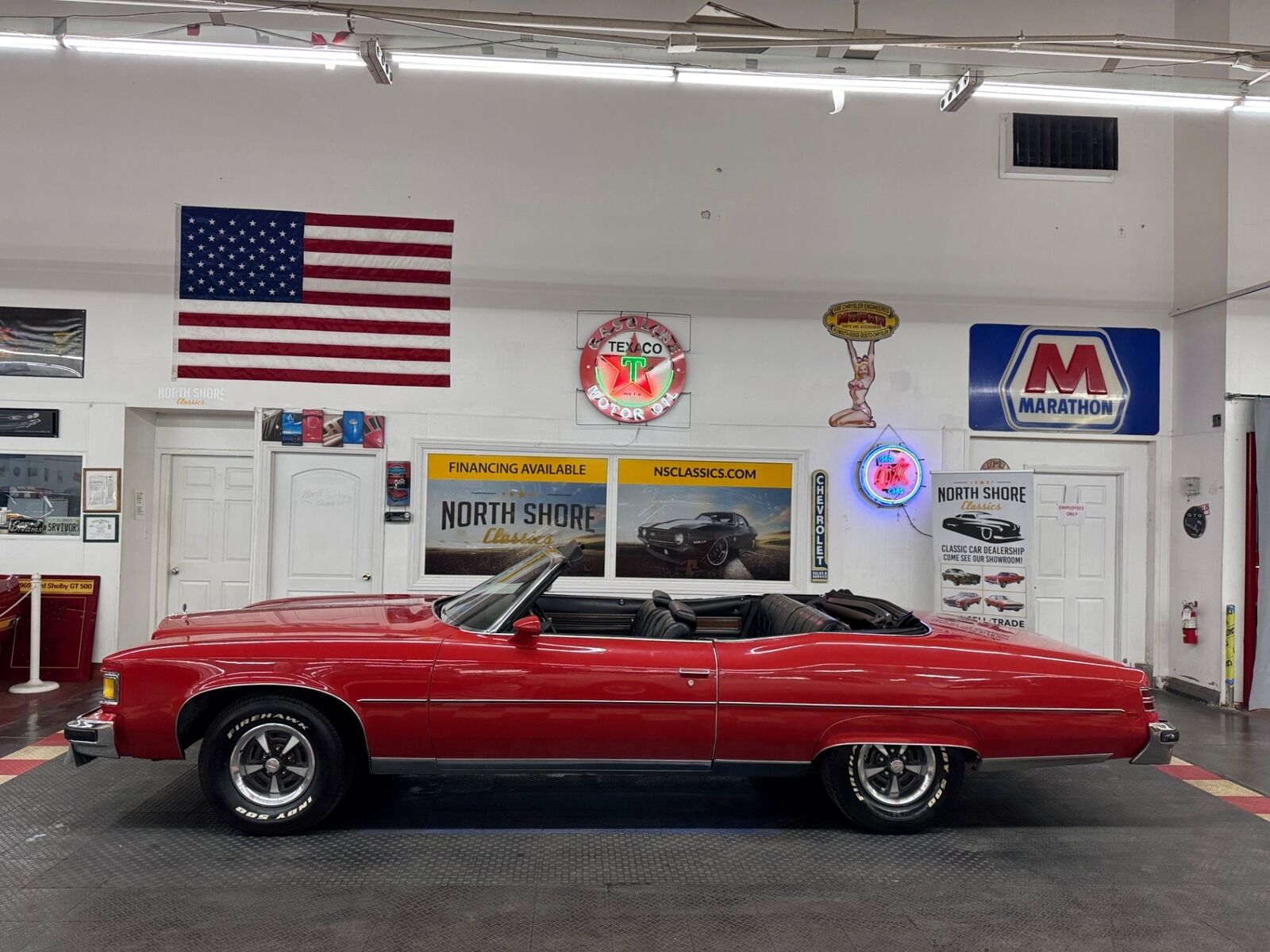 Pontiac-Grand-Ville-Cabriolet-1975-Red-Black-139660-2