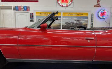 Pontiac-Grand-Ville-Cabriolet-1975-Red-Black-139660-26