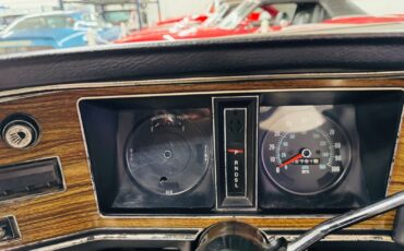 Pontiac-Grand-Ville-Cabriolet-1975-Red-Black-139660-37