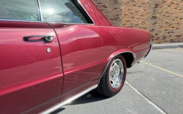 Pontiac-Gto-1965-red-157715-11