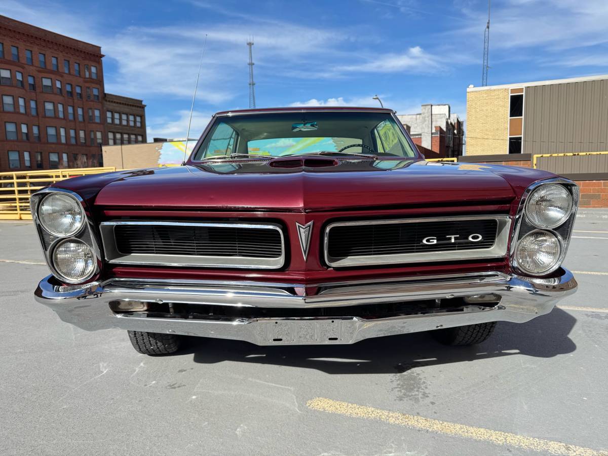 Pontiac-Gto-1965-red-157715-16