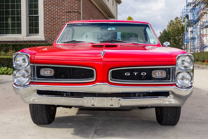 Pontiac-Gto-1966-red-13922-2