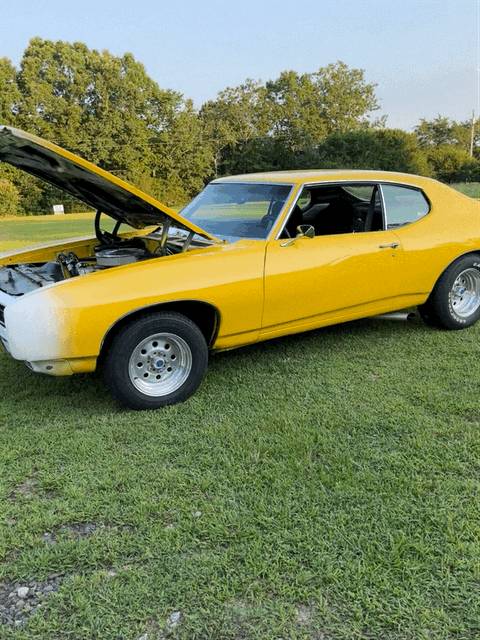 Pontiac-Gto-1969-yellow-1609-4