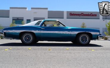 Pontiac-Le-Mans-1974-Gulfmist-Aqua-Poly-White-98344-4