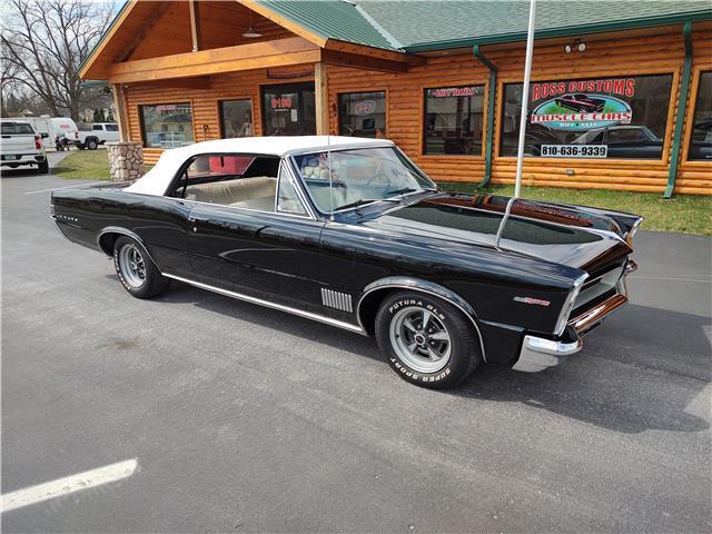 Pontiac-Le-Mans-Cabriolet-1965-Black-Parchment-0-31