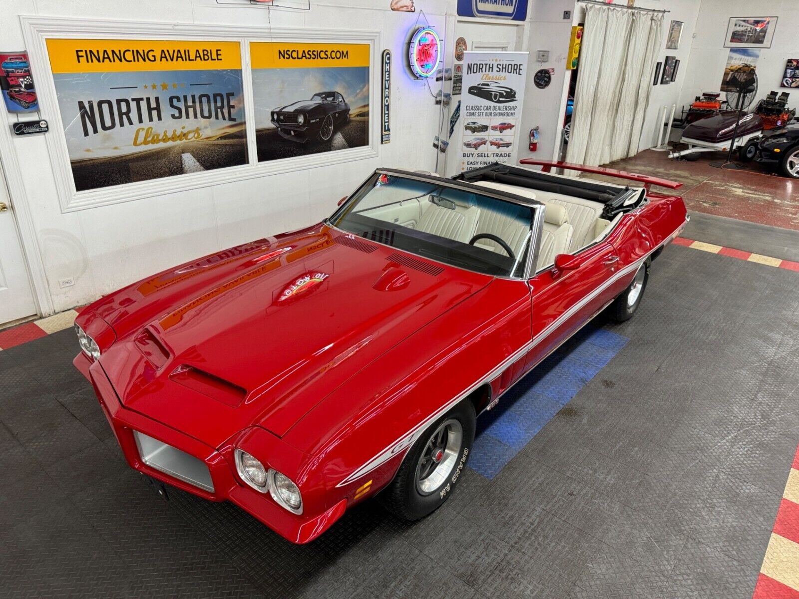 Pontiac-Le-Mans-Cabriolet-1972-Red-White-30578-14