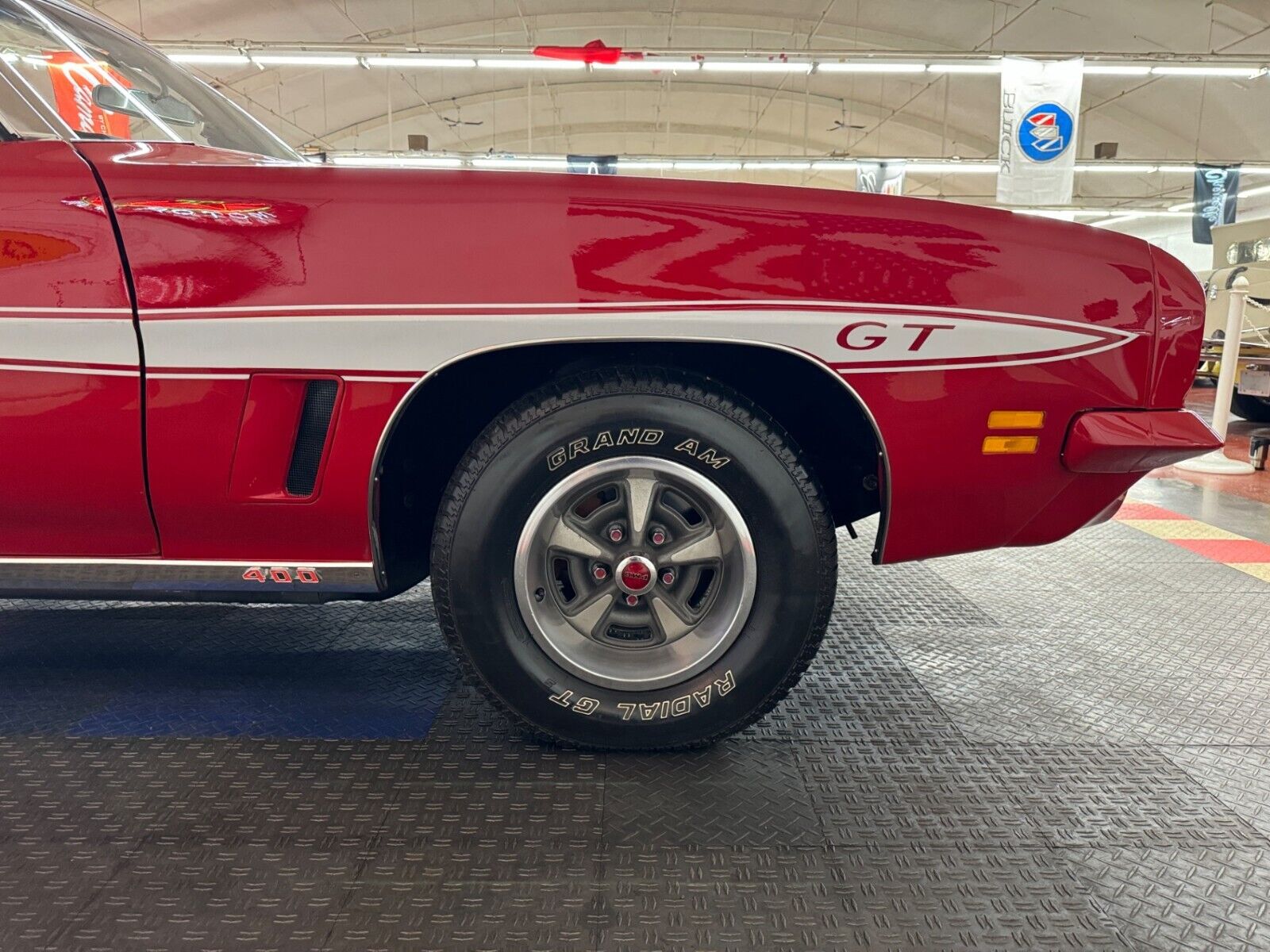 Pontiac-Le-Mans-Cabriolet-1972-Red-White-30578-15