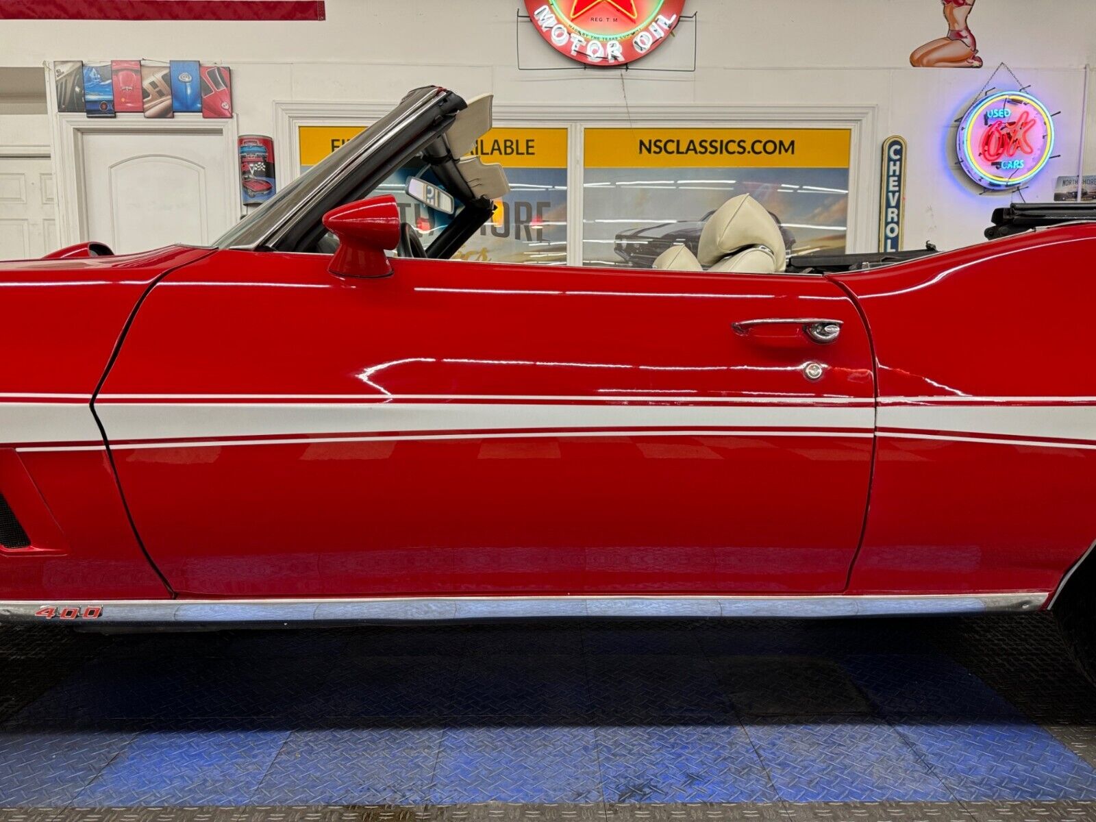 Pontiac-Le-Mans-Cabriolet-1972-Red-White-30578-18