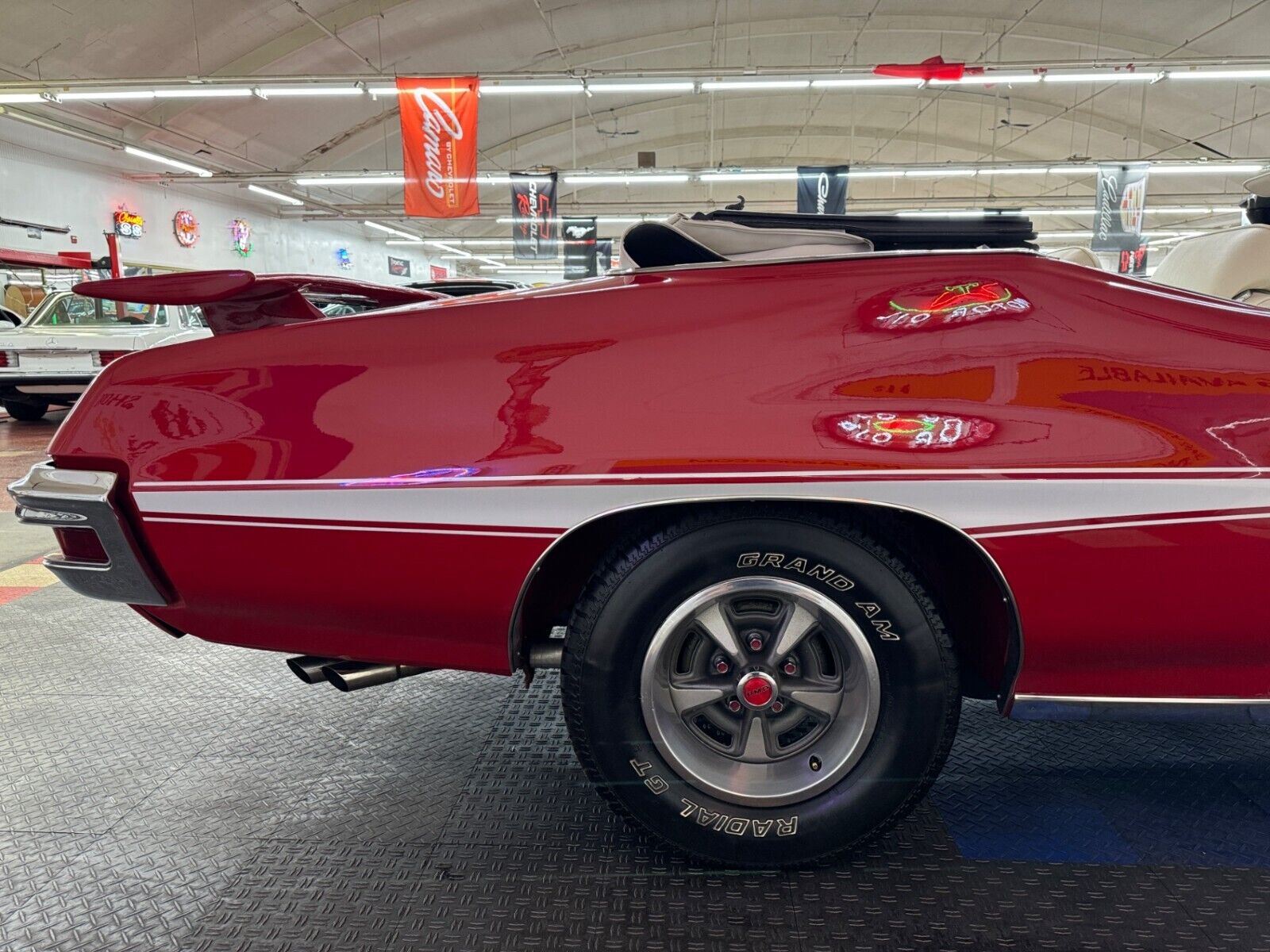 Pontiac-Le-Mans-Cabriolet-1972-Red-White-30578-24