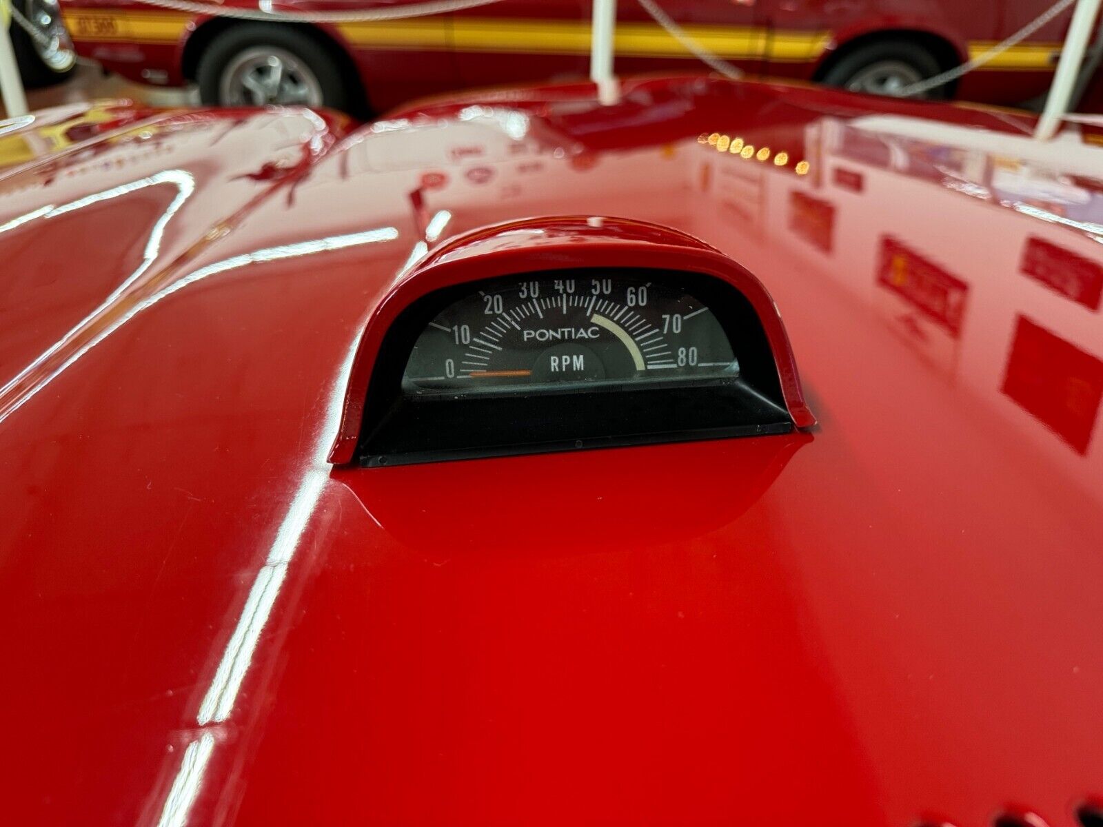 Pontiac-Le-Mans-Cabriolet-1972-Red-White-30578-25