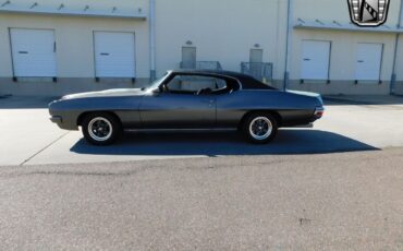 Pontiac-Le-Mans-Coupe-1972-Green-Black-2503-5