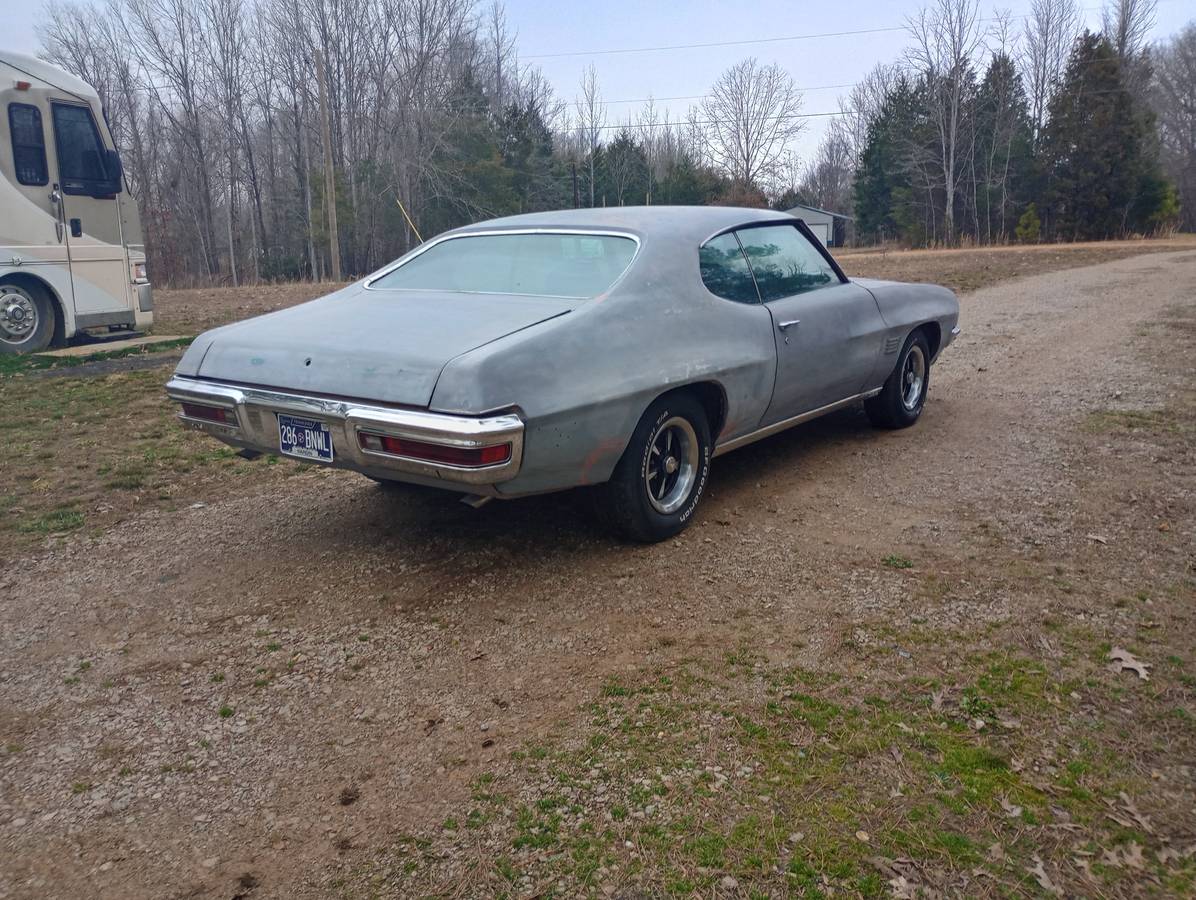 Pontiac-Lemans-1970-brown-33354-8