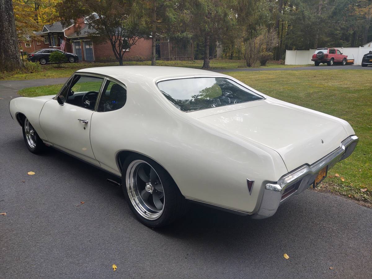 Pontiac-Lemans-sport-1968-white-8-6