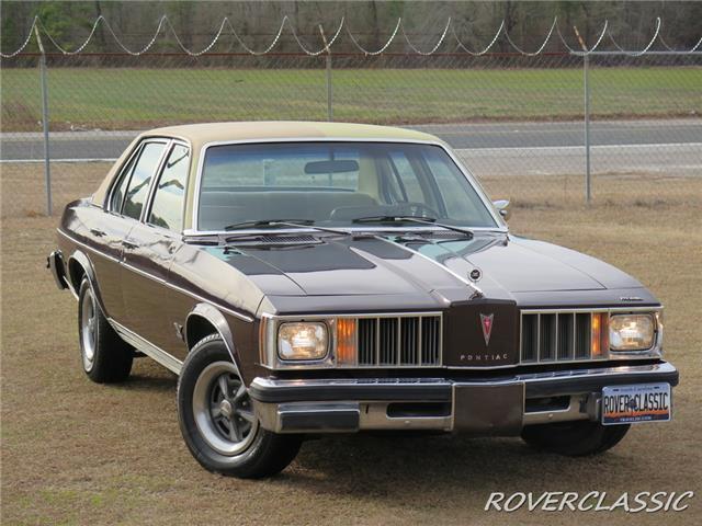 Pontiac PHOENIX Berline 1977 à vendre