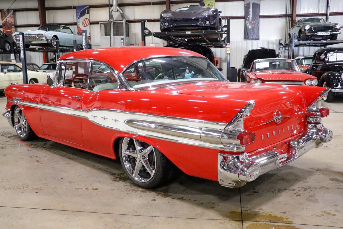 Pontiac-Star-Chief-Coupe-1957-Red-Red-52196-5