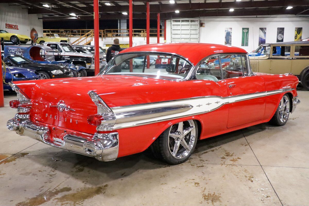 Pontiac-Star-Chief-Coupe-1957-Red-Red-52196-7