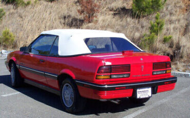 Pontiac-Sunbird-Cabriolet-1990-Red-Gray-168226-3