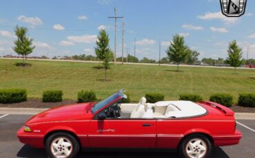 Pontiac-Sunbird-Cabriolet-1992-Red-White-150179-6