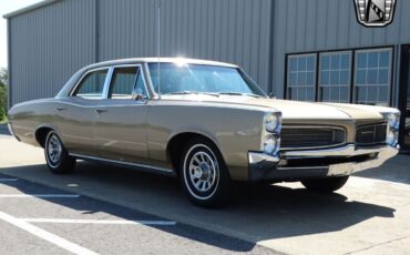 Pontiac-Tempest-Berline-1966-Martinique-Bronze-Gold-79941-9