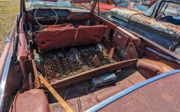 Pontiac-Tempest-Cabriolet-1964-Red-Red-99999-8