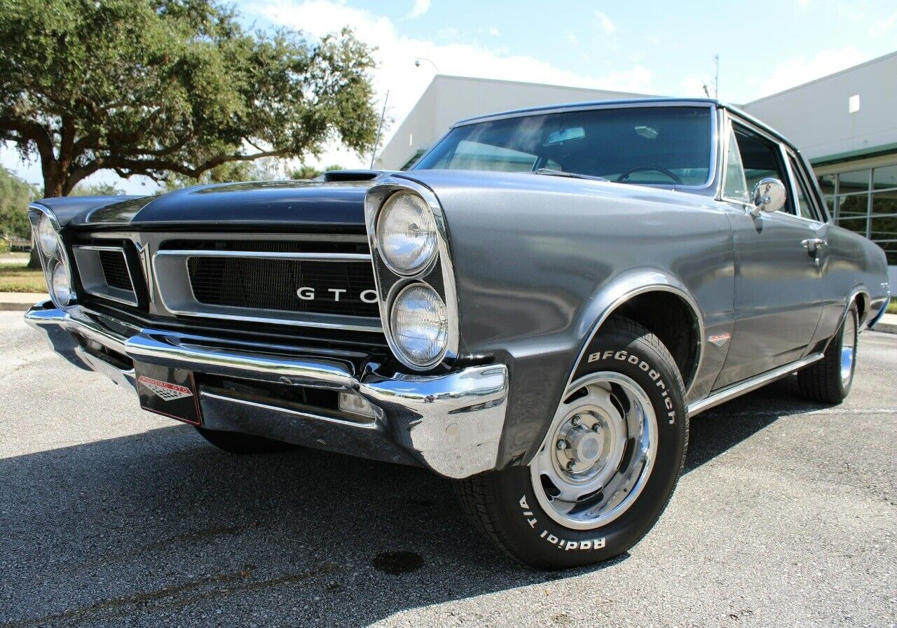 Pontiac-Tempest-Coupe-1965-Gray-Blue-74017-10