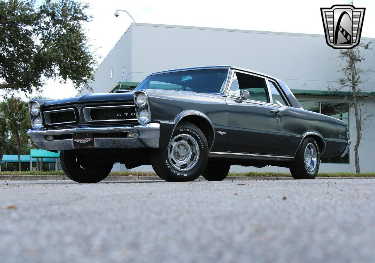 Pontiac-Tempest-Coupe-1965-Gray-Blue-74017-2