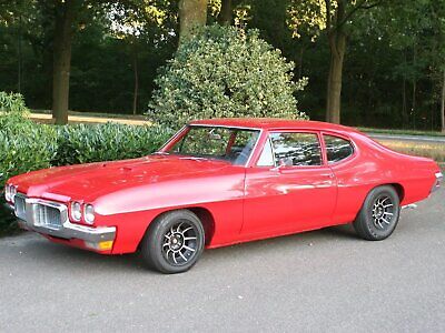 Pontiac-Tempest-Coupe-1970-Red-Black-1970-1