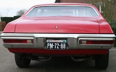 Pontiac-Tempest-Coupe-1970-Red-Black-1970-12