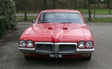 Pontiac-Tempest-Coupe-1970-Red-Black-1970-3