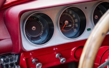 Pontiac-Tempest-Le-Mans-Sport-Coupe-1963-Red-Red-0-22